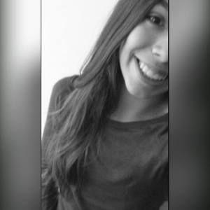 Meet your Posher, Daniela